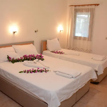 Tuerkbuekue Otel