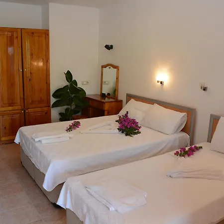Tuerkbuekue Otel Hotel